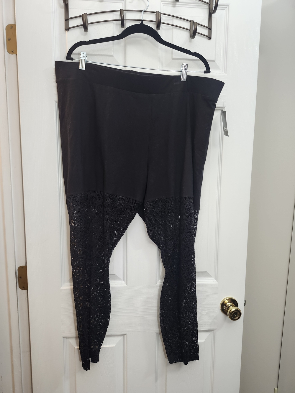Torrid Black Lace Panel Leggings, Torrid 4 = 4X